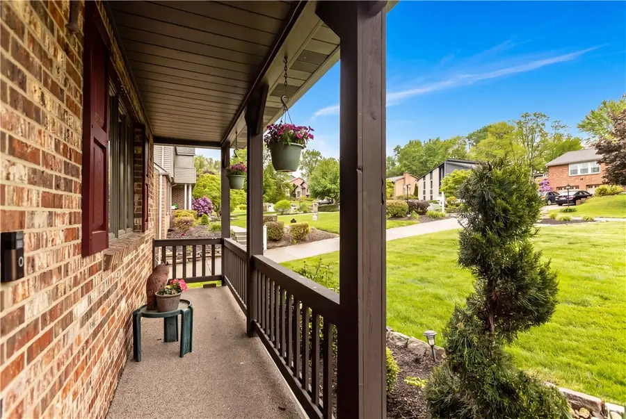 215 Church Dr., Coraopolis, PA 15108 - #2