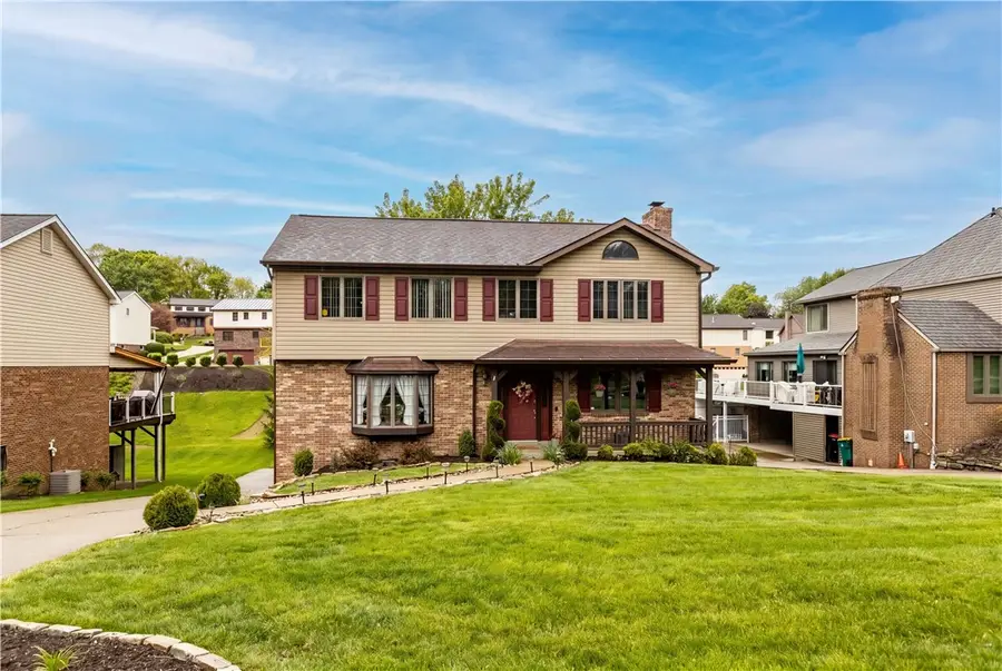 215 Church Dr., Coraopolis, PA 15108 - #3
