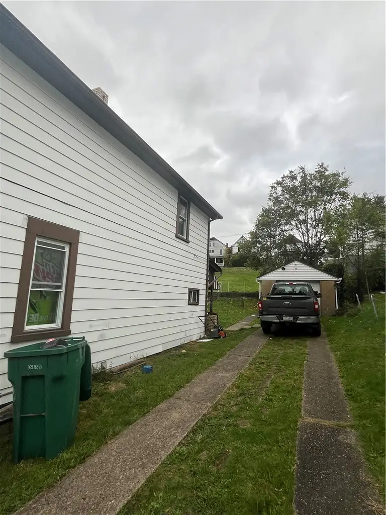 924 Locust Avenue, Monessen, PA 15062 - #3