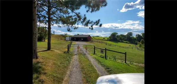 1636 Perry Highway, Portersville, PA 16051