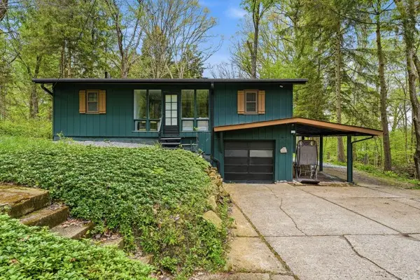 2589 Beechwood, New Wilmington, PA 16142