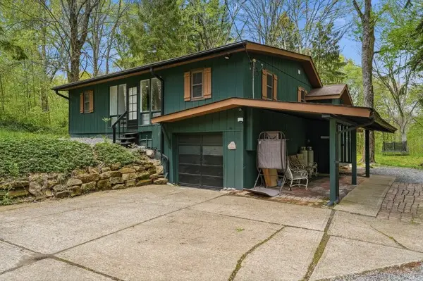 2589 Beechwood, New Wilmington, PA 16142 - #2