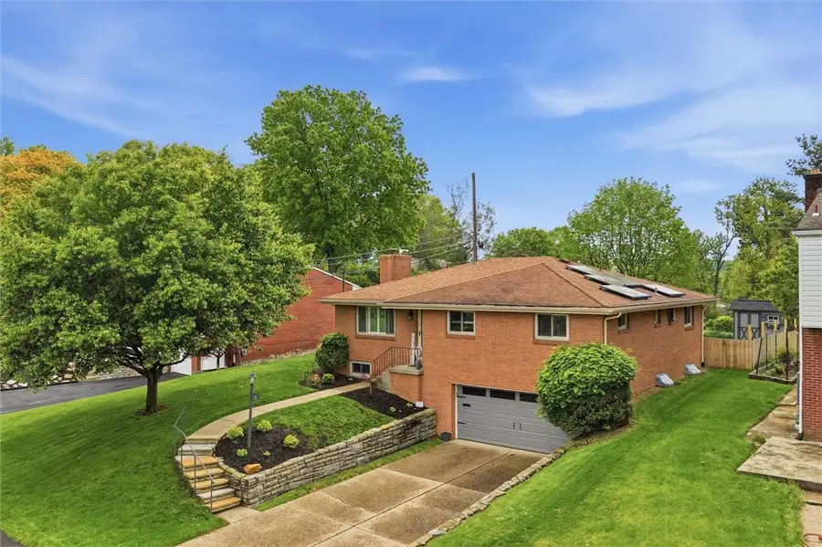 121 Rose Leaf, Pittsburgh, PA 15220 - #2