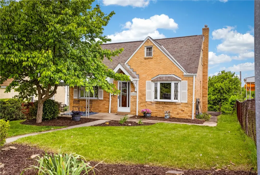 3552 Middleboro Rd, Pittsburgh, PA 15234 - #1