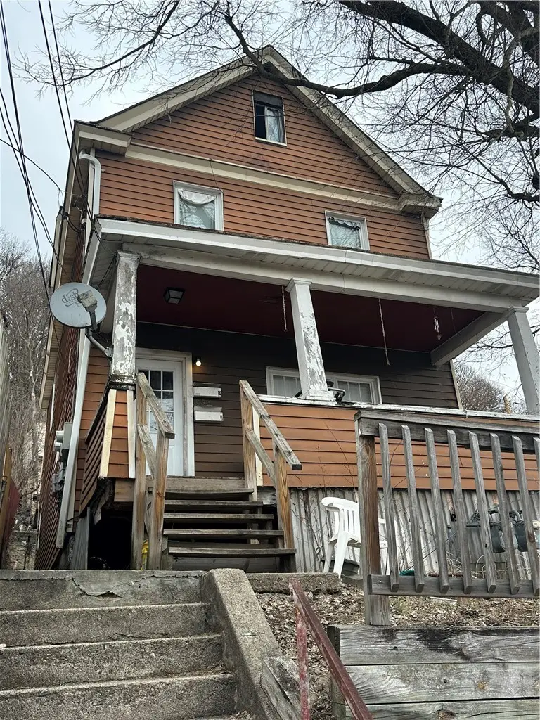 934 Ridge St., McKees Rocks, PA 15136 - #1