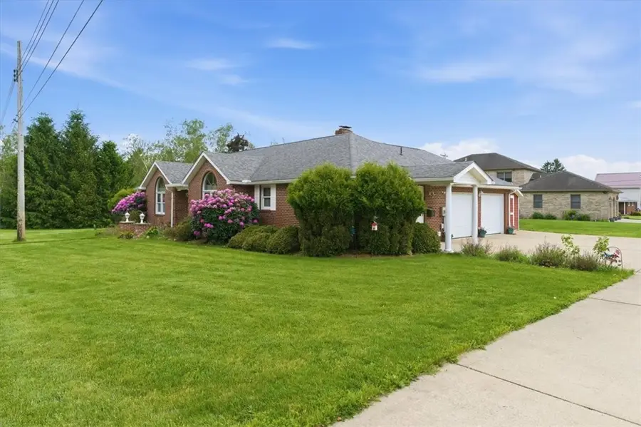 27 Miller Dr, Blairsville, PA 15717 - #2