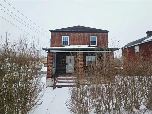 409 Mendelssohn Ave, Clairton, PA 15025