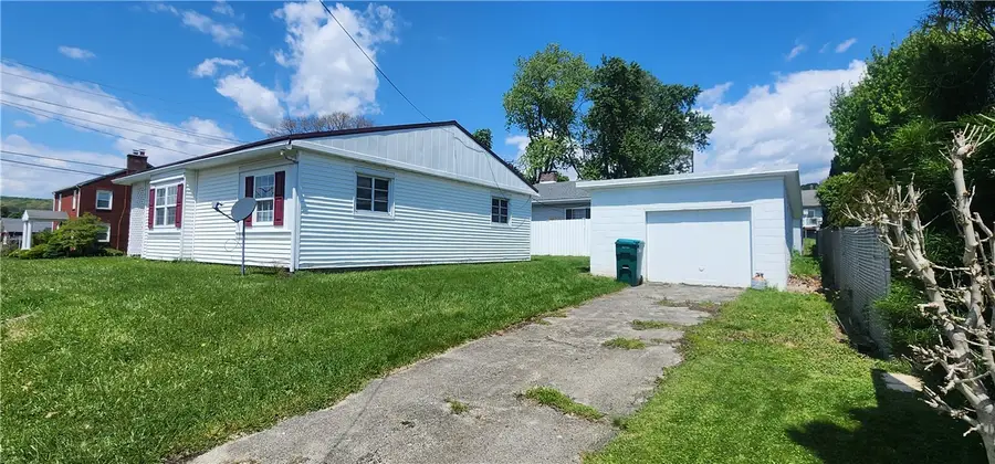 303 N 3rd St, Indiana, PA 15701 - #2