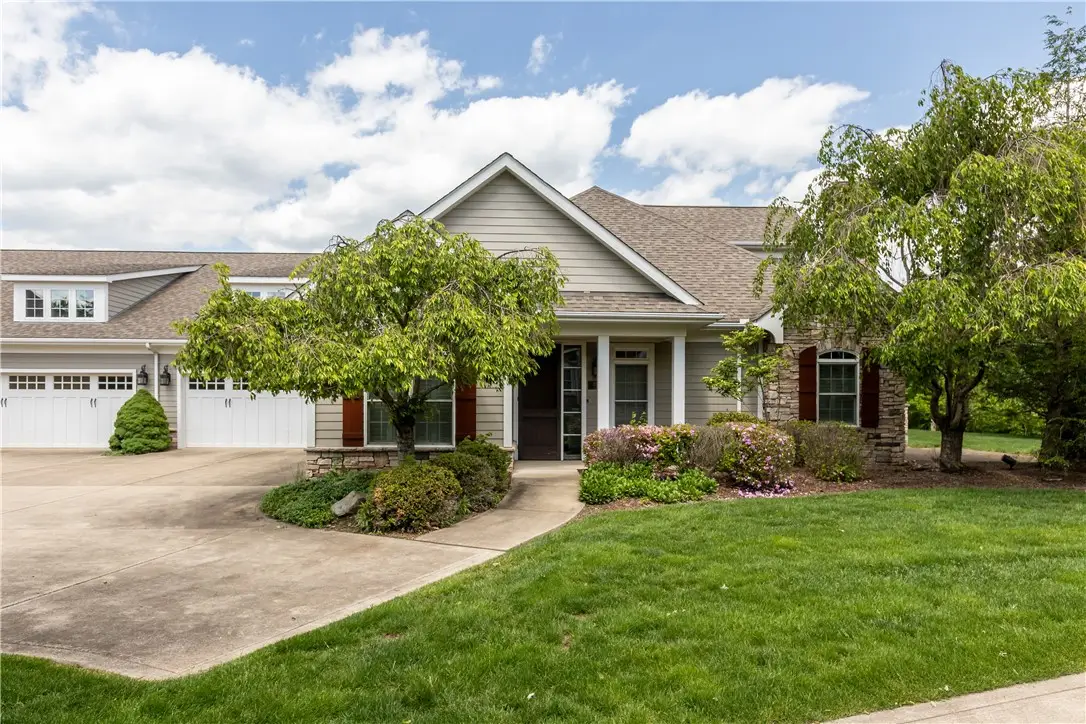 2009 Deacon Dr #4, Latrobe, PA 15650 - #1