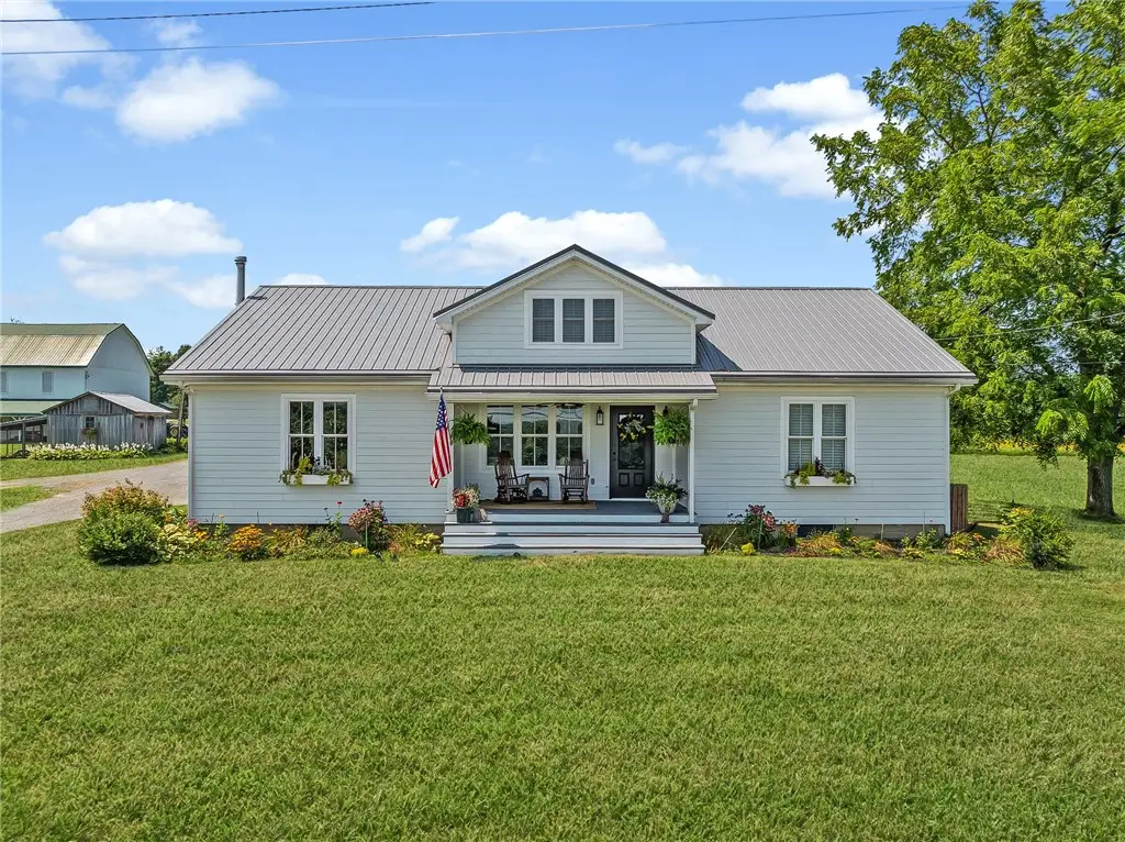 206 Lee Road, Grove City, PA 16127 - #1
