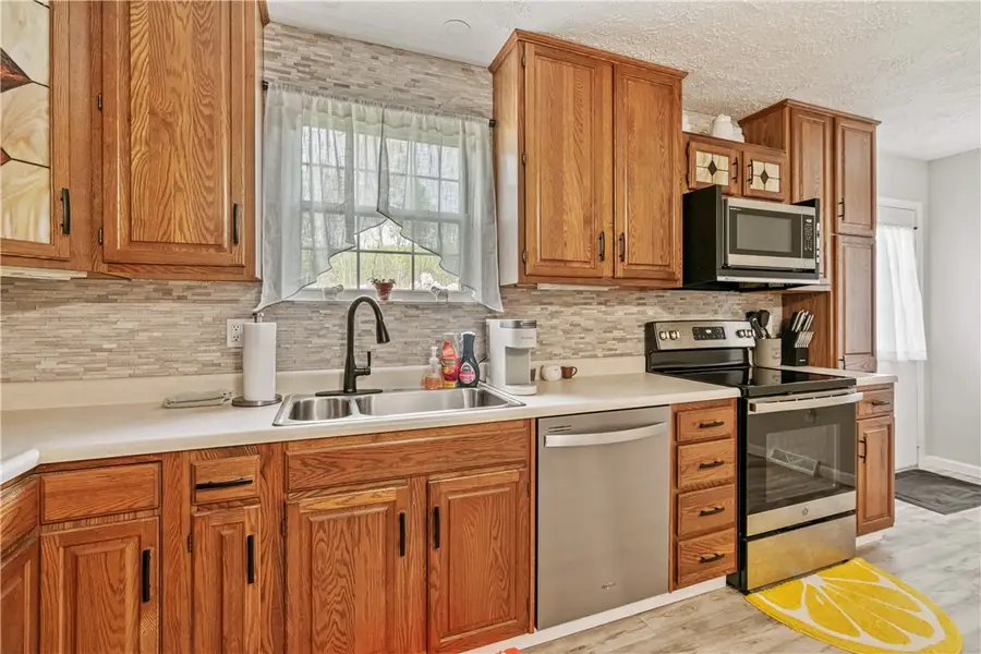 2902 Darlington Rd #502, Beaver Falls, PA 15010 - #3