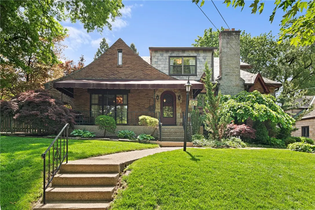 1371 Navahoe Drive, Pittsburgh, PA 15228 - #1
