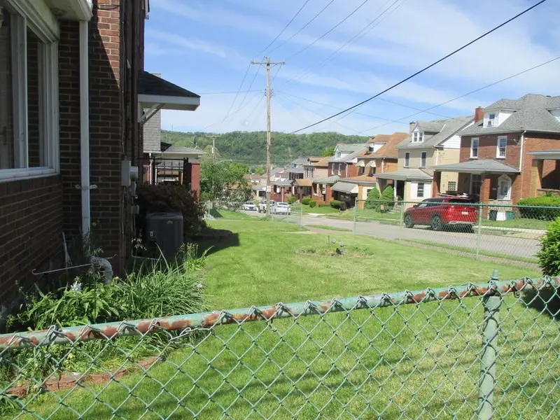 1499 Beaver Road, Ambridge, PA 15003 - #2