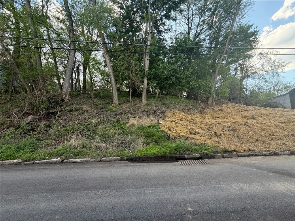 0 Warren St, Pittsburgh, PA 15212 - #1