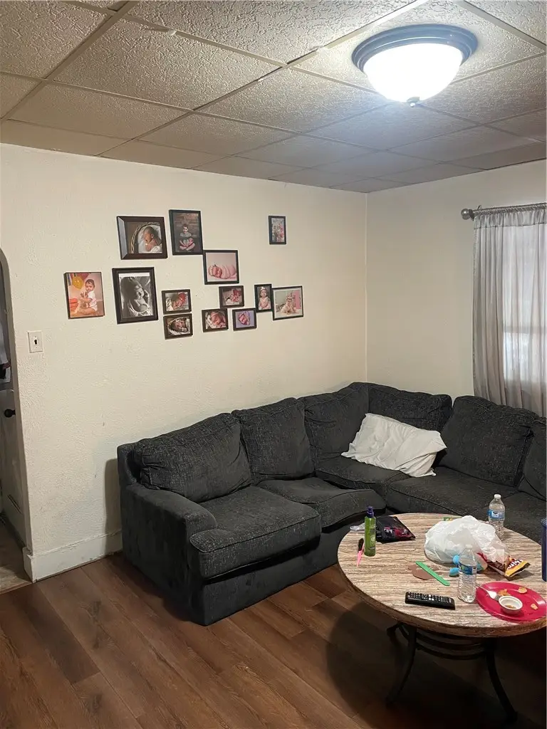 926 Mckean Ave, Charleroi, PA 15022 - #2