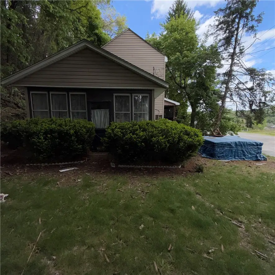 977 Sharon Rd, Beaver, PA 15009 - #2