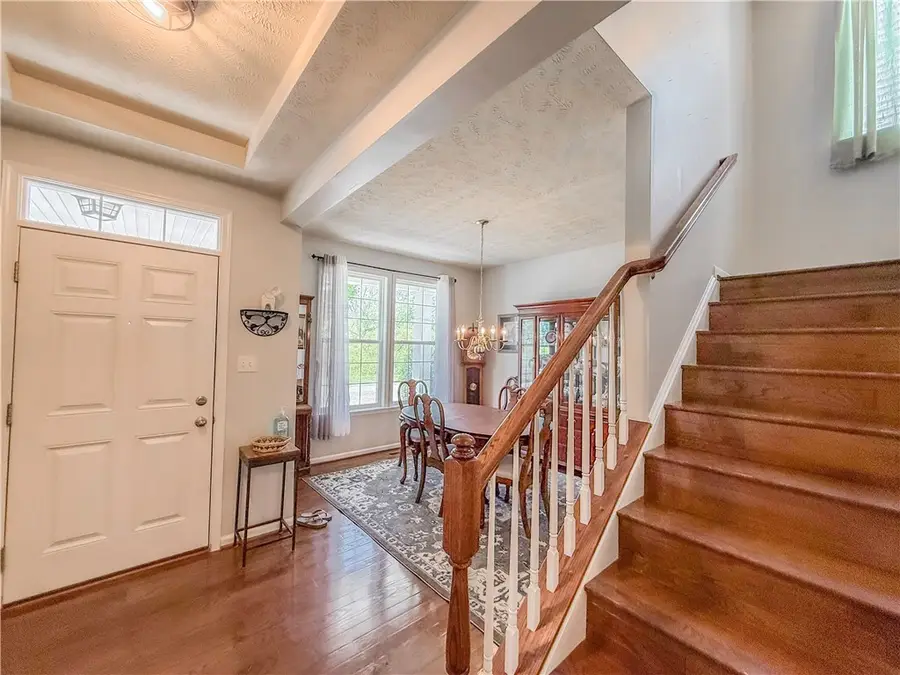 4006 Fieldcrest Dr, Bridgeville, PA 15017 - #3