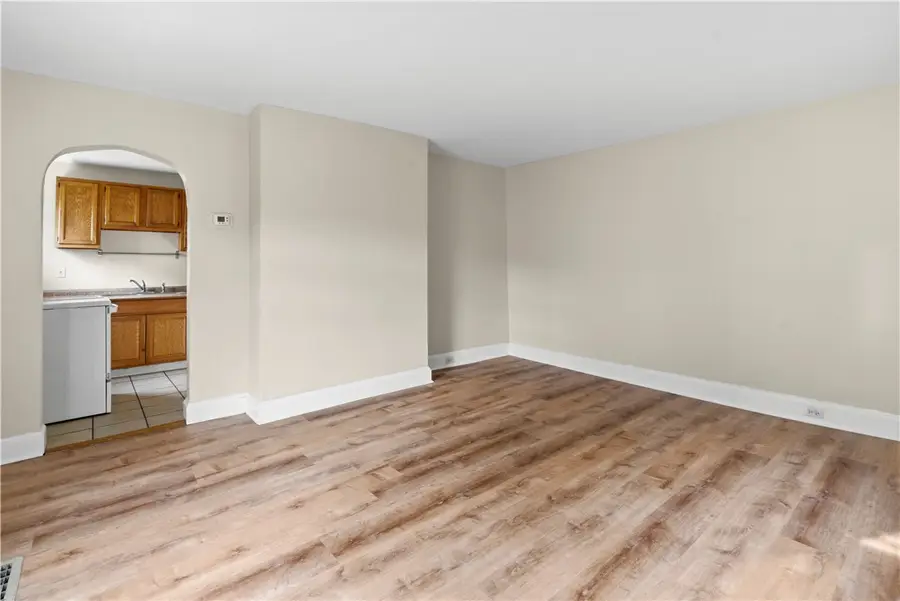 5266-5268 Steubenville Pike, Pittsburgh, PA 15205 - #3