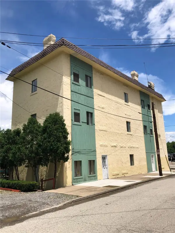 101 Grant, Pittsburgh, PA 15209