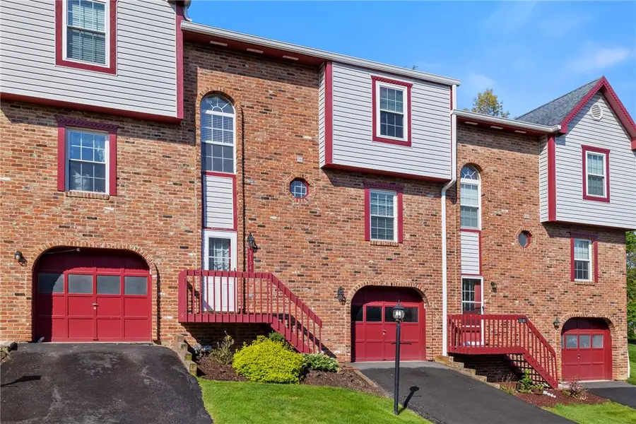 2104 Timberglen Dr, Imperial, PA 15126 - #2