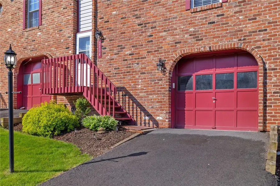 2104 Timberglen Dr, Imperial, PA 15126 - #3
