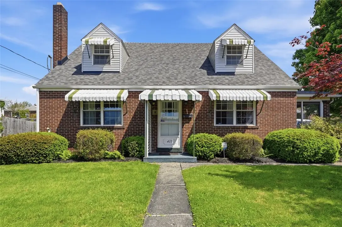 415 Elwyn Avenue, Springdale, PA 15144 - #1