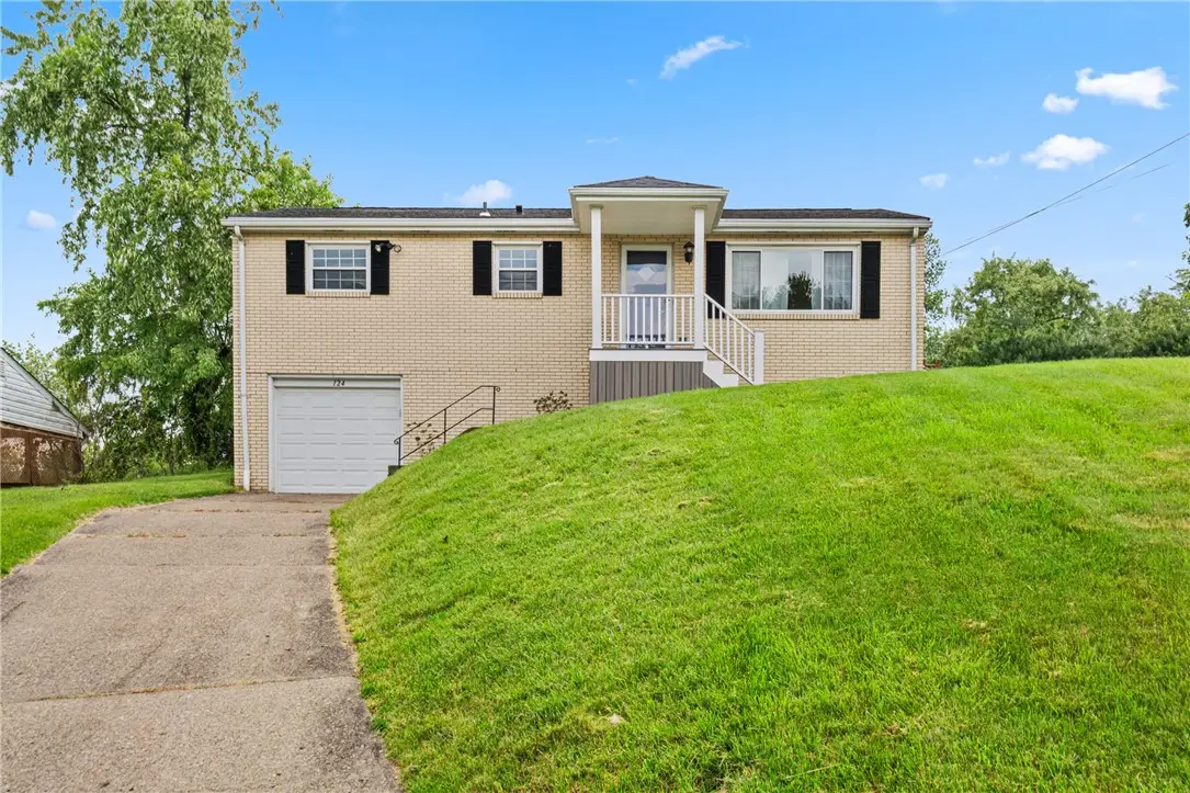 124 Clover Dr, Monaca, PA 15061 - #1