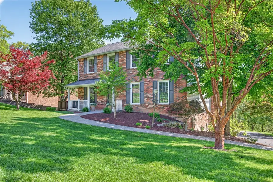 5885 Dalmatian Dr, Bethel Park, PA 15102 - #3