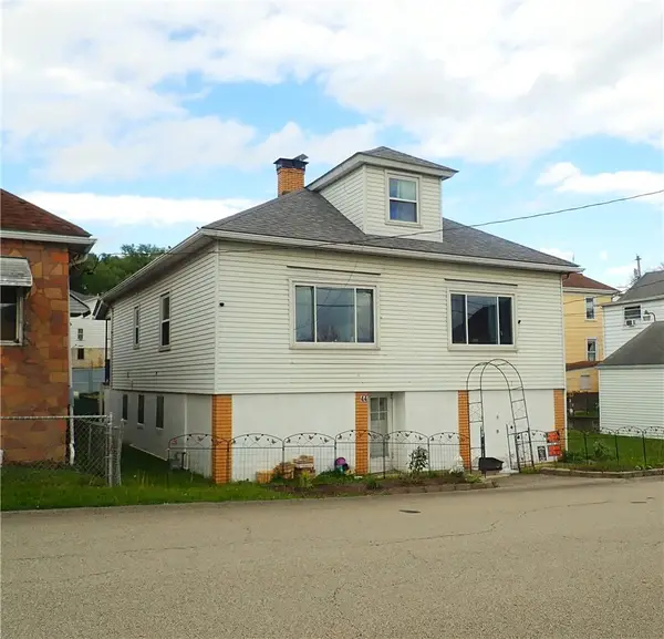 44 Fairgarden Street, Republic, PA 15475
