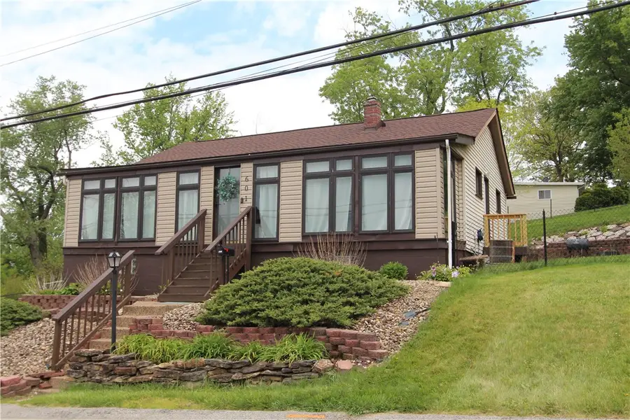 601 Keystone St, Greensburg, PA 15601 - #2