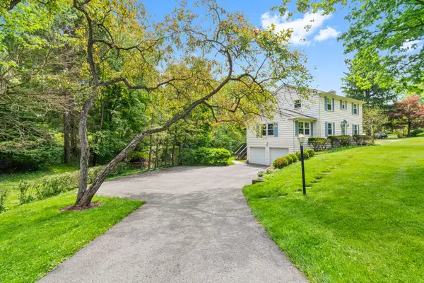 105 Cornwall Drive, Pittsburgh, PA 15238