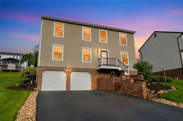 309 Carriage Blvd, Pittsburgh, PA 15239
