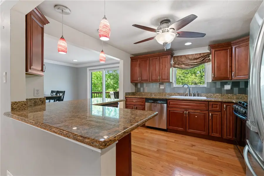 2813 Glenny Lane Ext, West Mifflin, PA 15122 - #3
