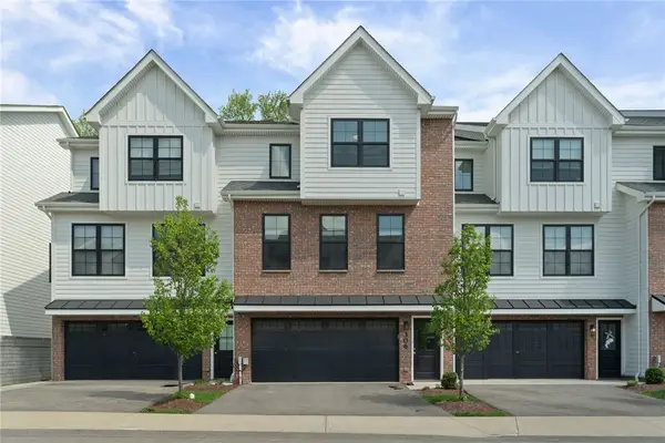 306 Thurgood Drive, Warrendale, PA 15086
