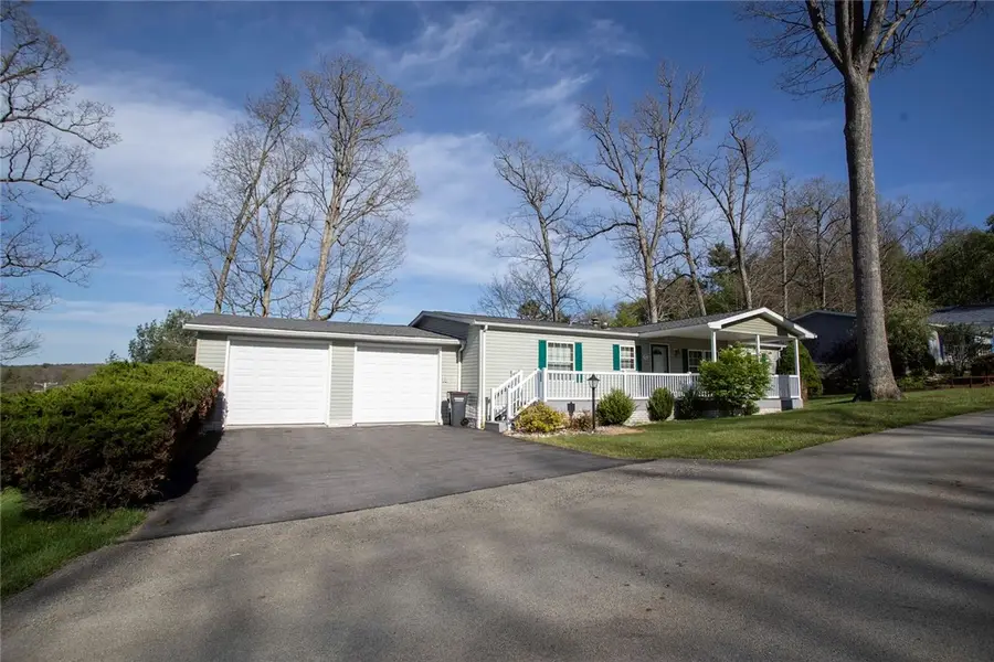1411 Jonathan Dr, Somerset, PA 15501 - #3