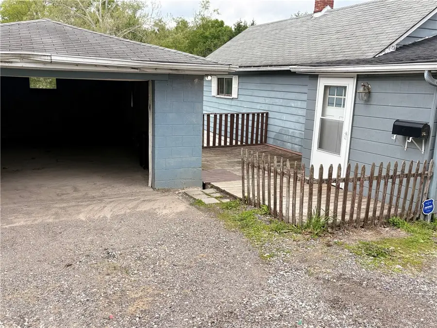 320 Beallsville Rd, Bentleyville, PA 15314 - #2