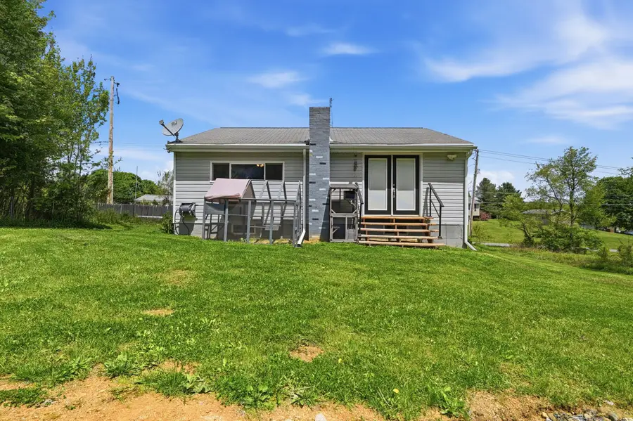 254 Pine Drive, Butler, PA 16002 - #3