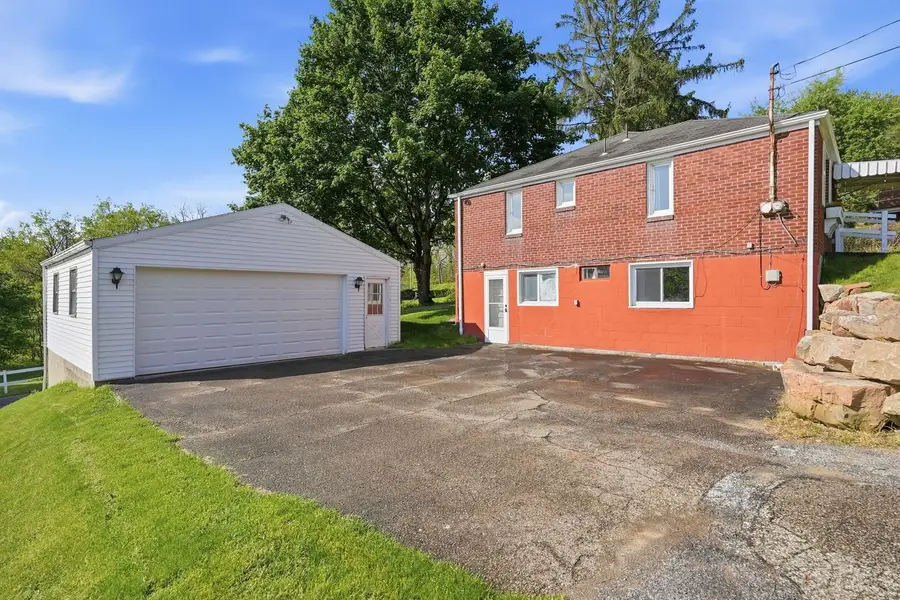 255 Orchard Street, Bairdford, PA 15006 - #3