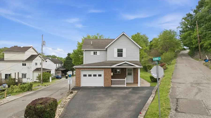 470 Reidmore Rd, Connellsville, PA 15425 - #2