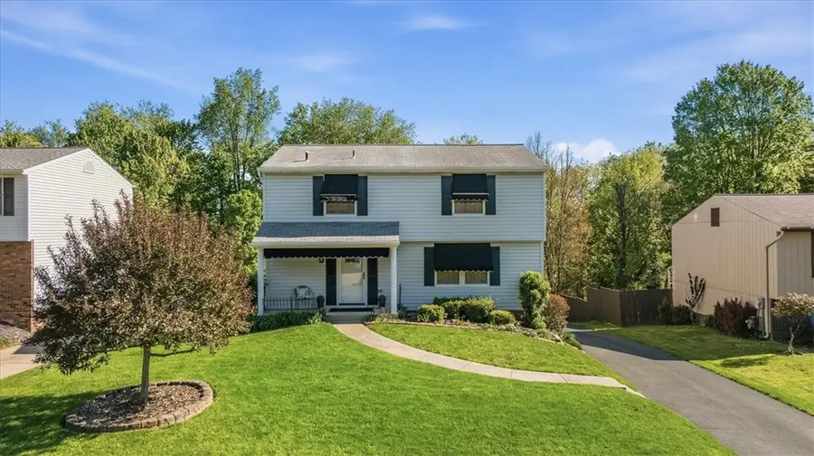 125 Oakhaven Dr., Economy, PA 15042 - #2