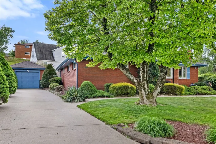 1029 Logan Rd, North Versailles, PA 15137 - #3