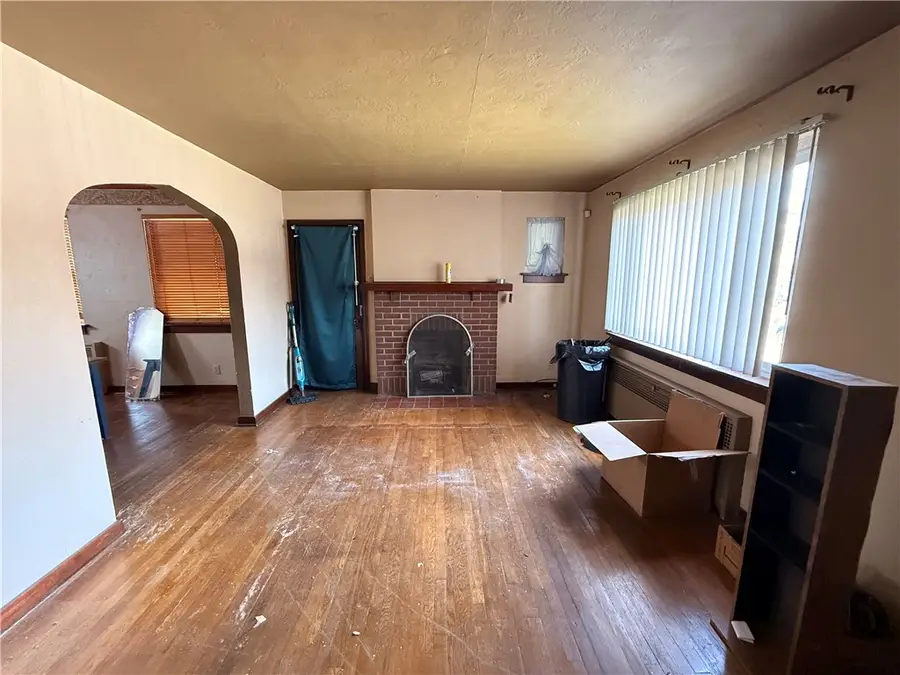 721 Richford St, Duquesne, PA 15110 - #3