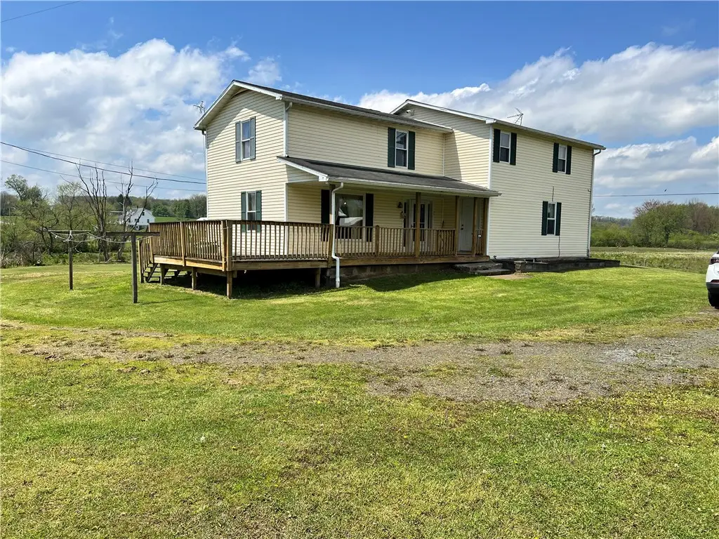 40 Bush Rd, Greenville, PA 16125 - #1