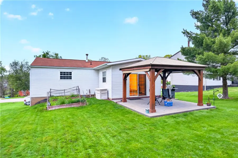 445 Lexington Dr, Greensburg, PA 15601 - #3