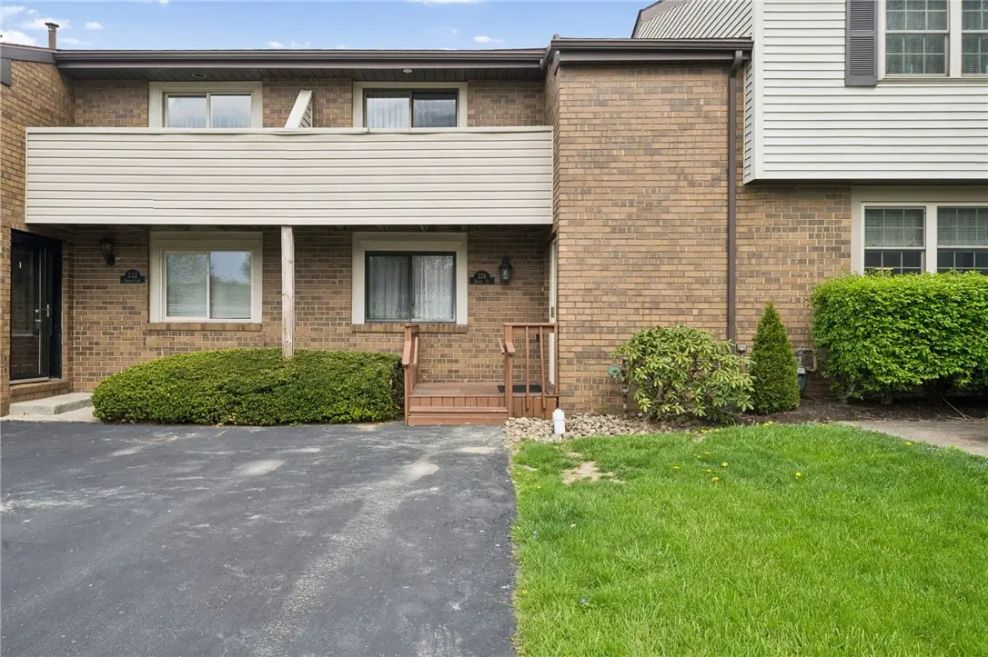 224 Sequoia Ct, Latrobe, PA 15650 - #1