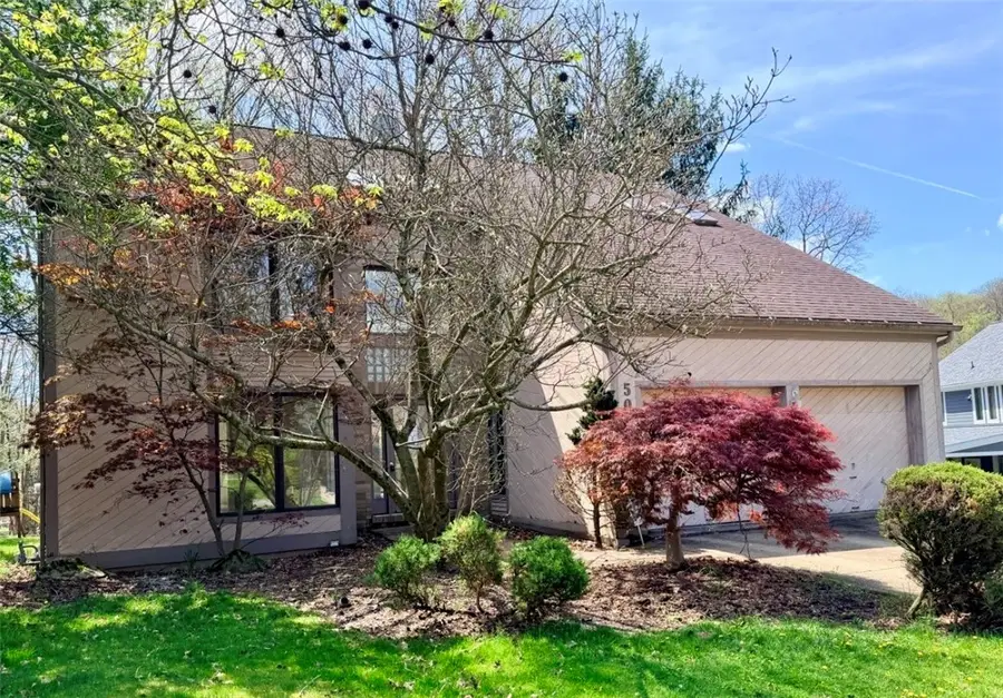 505 Colony Ct, Gibsonia, PA 15044 - #2