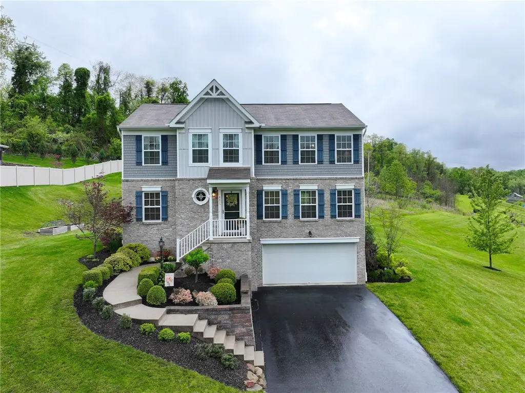 4815 Harvest Dr, Murrysville, PA 15668 - #1