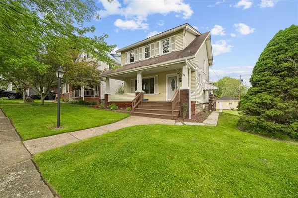 1709 Moore Ave, North Apollo, PA 15673