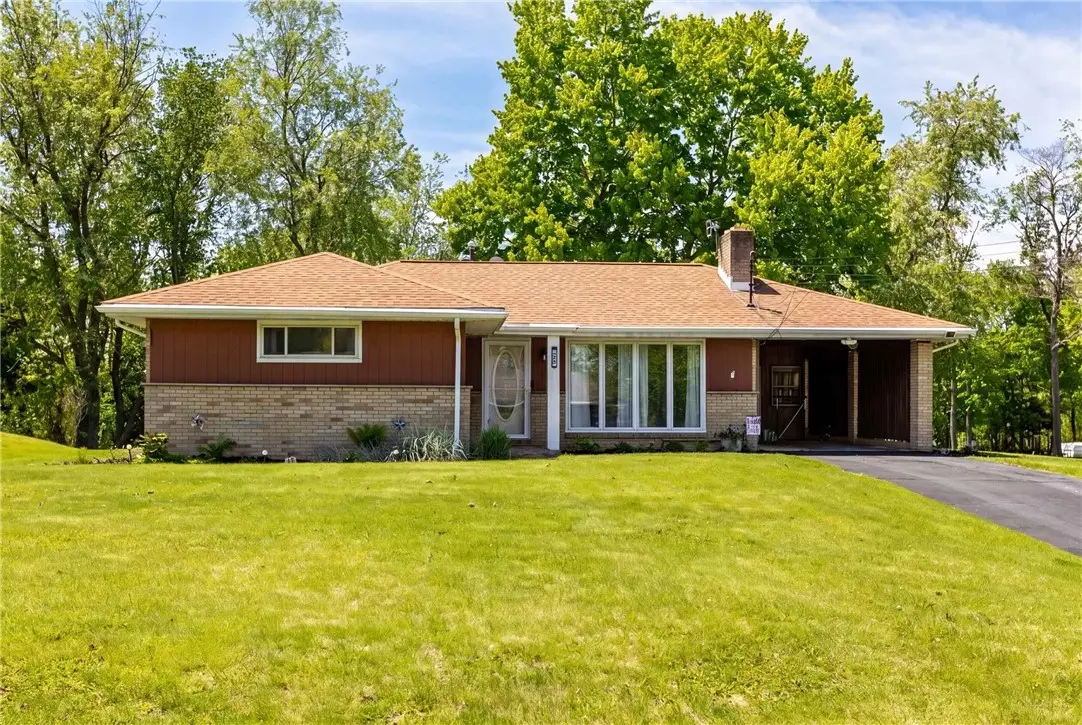1348 Bechtel St, Monaca, PA 15061 - #1