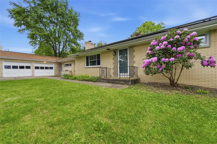 1806 Ferguson Rd, Allison Park, PA 15101 - #2